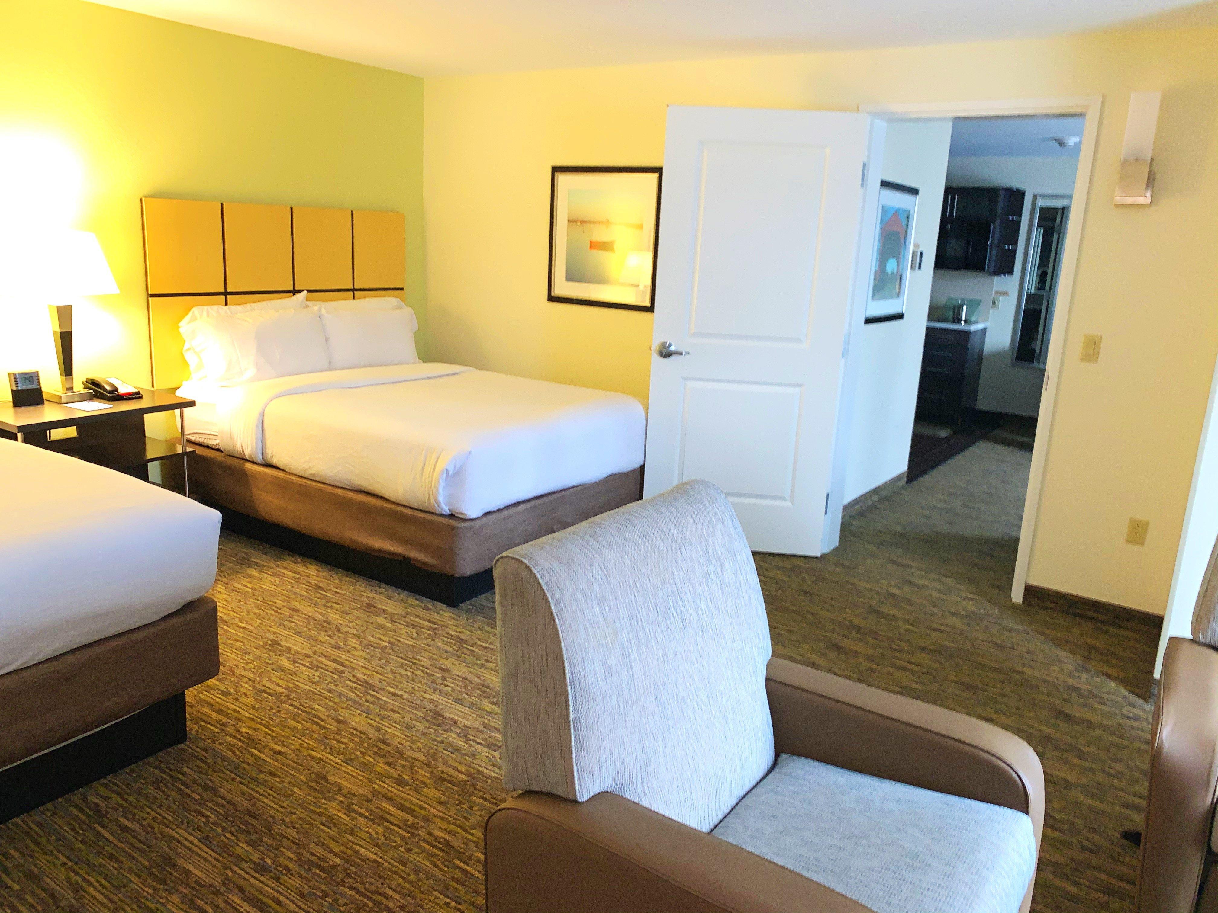 Candlewood Suites Belle Vernon By Ihg Extérieur photo