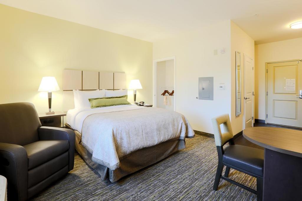 Candlewood Suites Belle Vernon By Ihg Extérieur photo